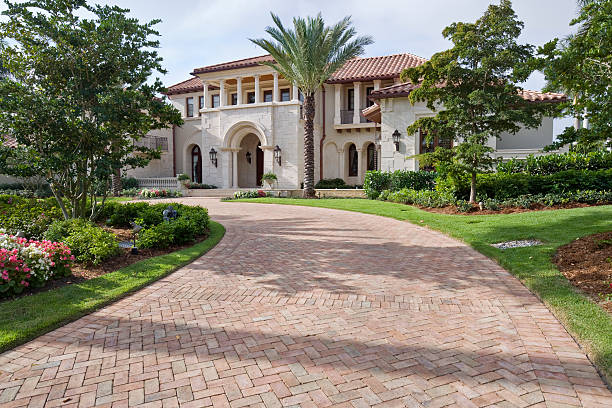 Best Interlocking Driveway Pavers  in West Liberty, KY